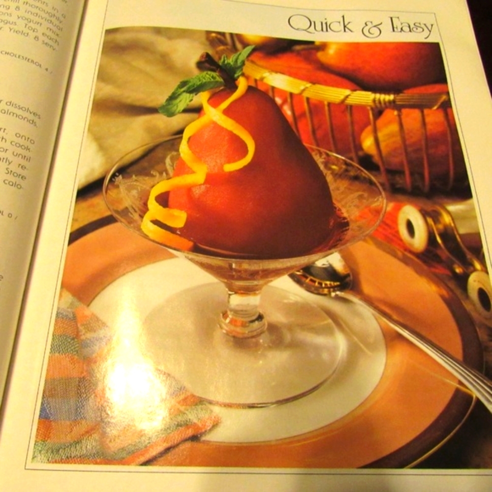 🥧🥣🍮 Vintage "Cooking Light Cookbook 1989" - HC - Picture 8 of 8